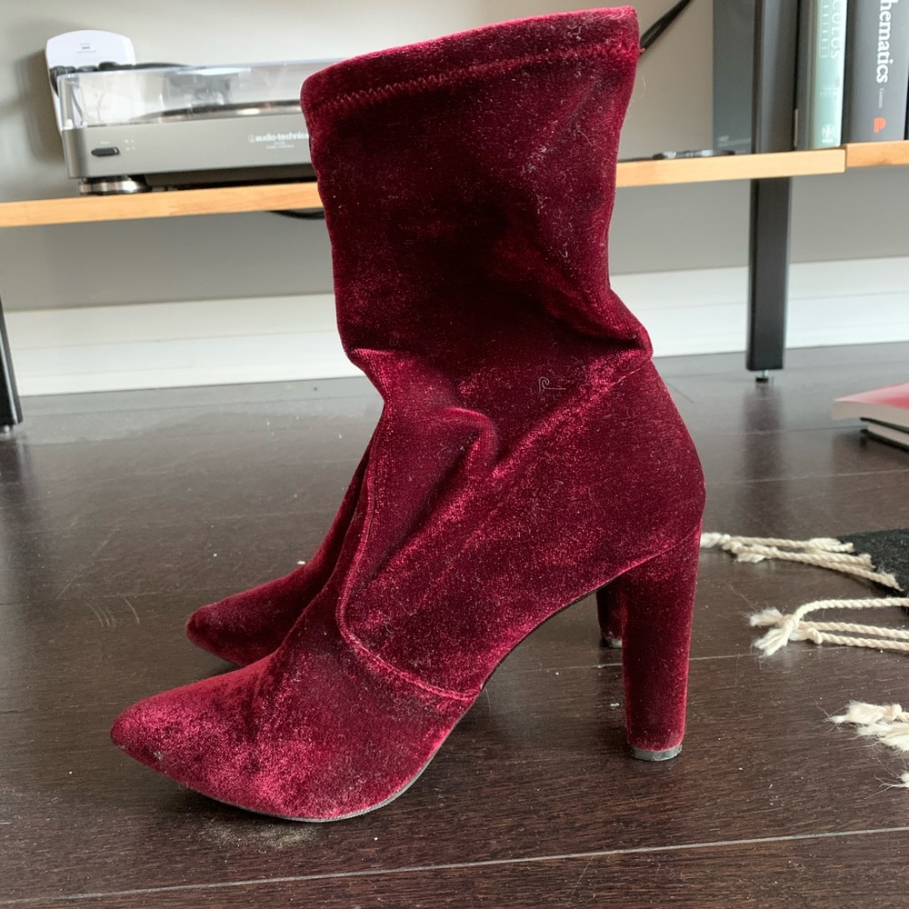 Aldo burgundy velvet ankle boots